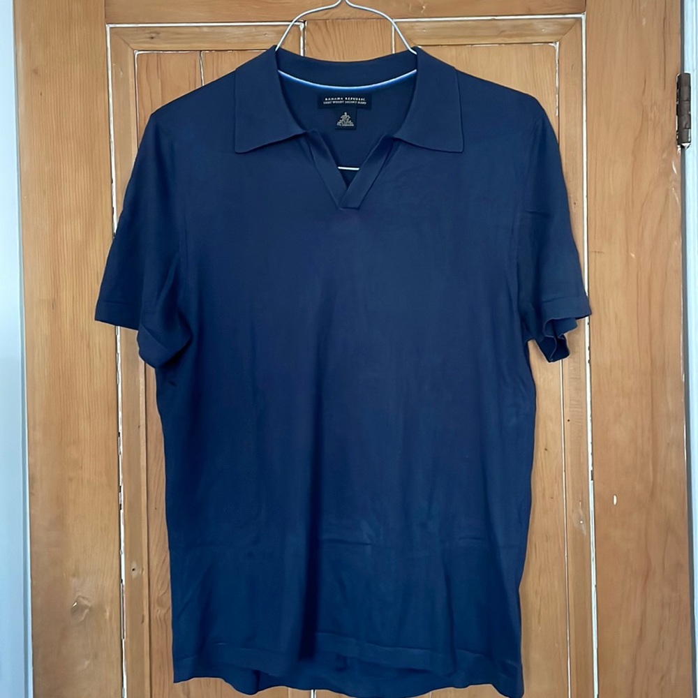 lightweight luxury blend Banana Republic S short sleeve top